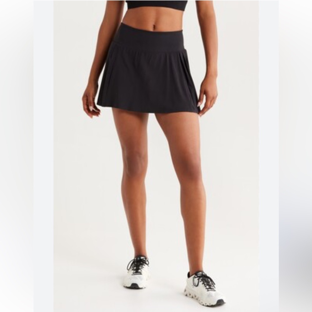 Zella Women's Black Athletic Skirt